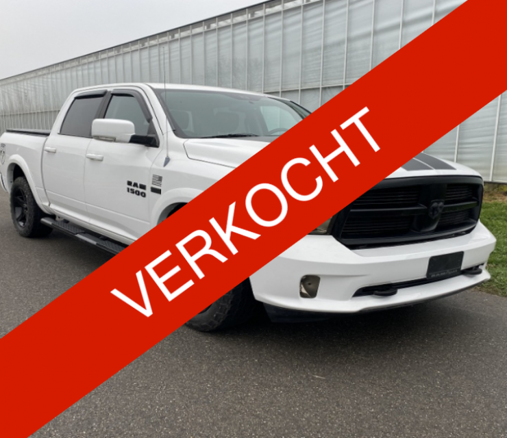 Dodge Ram 1500 Sport, Hemi 5.7 4X4 met schuifdak 