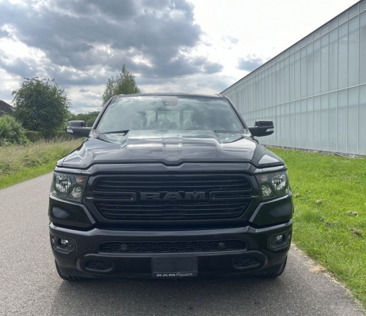 Dodge Ram 1500 Bighorn 4x4 VERKOCHT