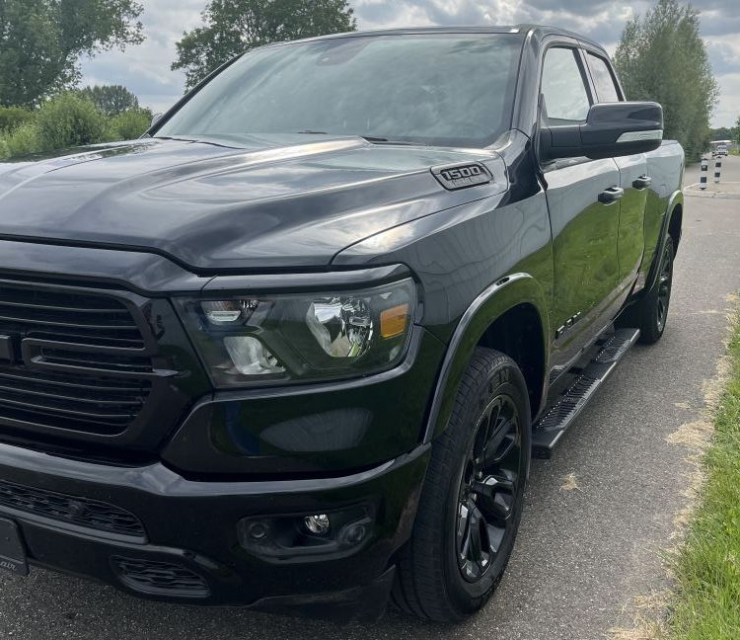 Dodge Ram 1500 Bighorn 4x4 VERKOCHT