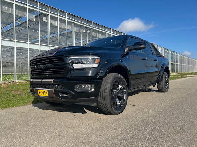 Ram 1500 Laramie Luchtvering
