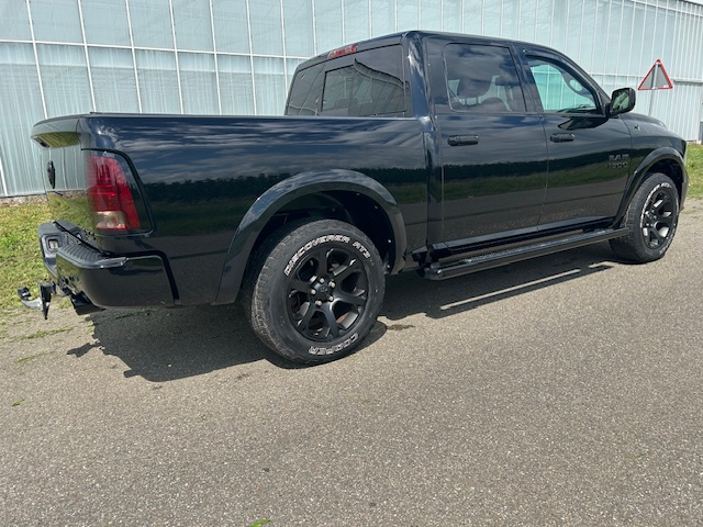 Dodge Ram 1500 Laramie ( Marge Auto )