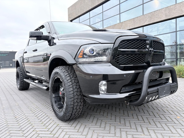 Dodge Ram 1500 Sport