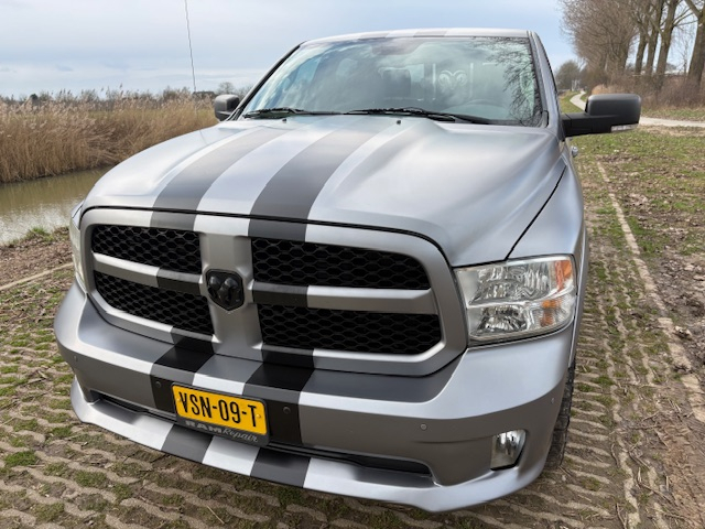 Dodge Ram 1500 c